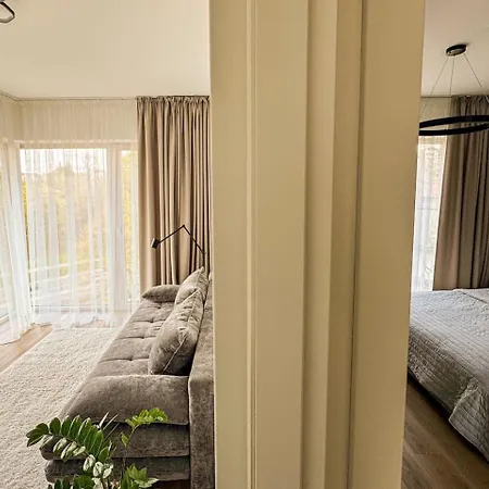 Modern Cosy W Views & Workspace *