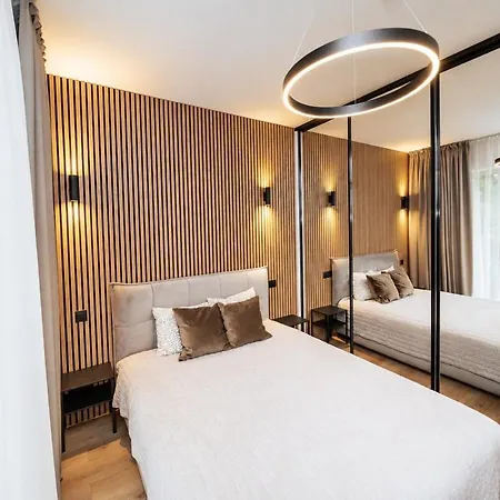 Modern Cosy W Views & Workspace *